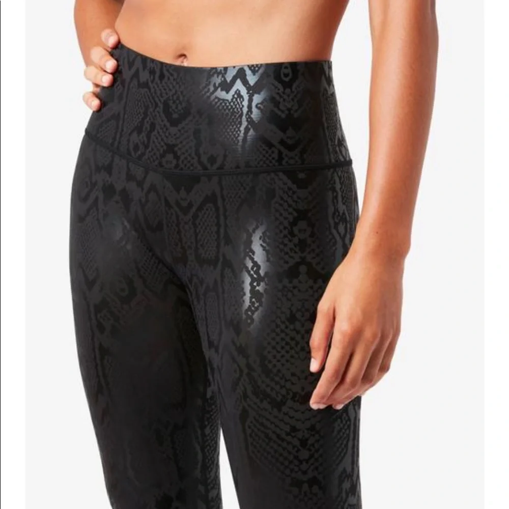 90’Degree Obsidian Snakeskin Foil UpLift Leggings - Picture 1 of 11